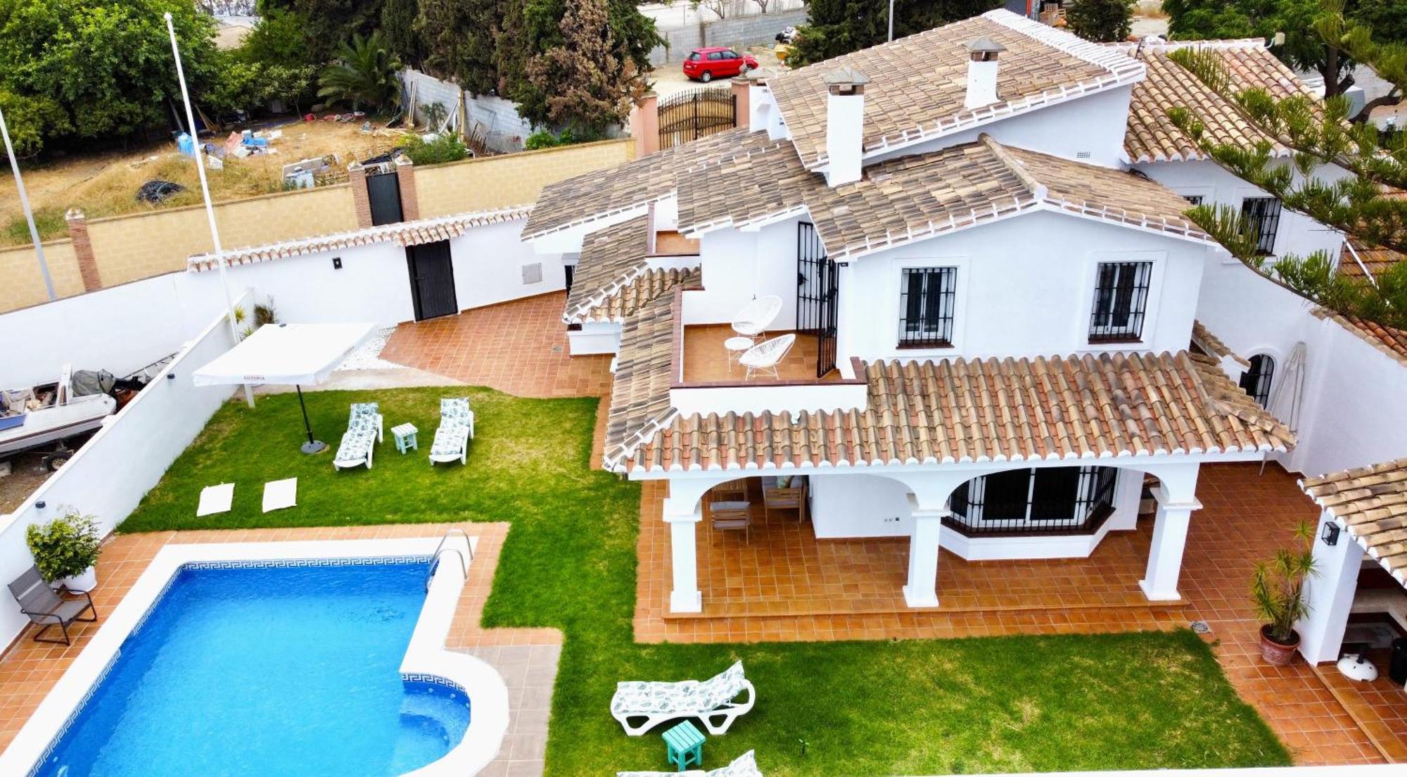 Villa Suites, Renovada, Con Piscina, Bbq & Chill Out Mijas Zewnętrze zdjęcie